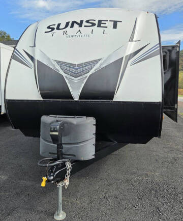 2019 Crossroads RV Sunset Trail Super Lite