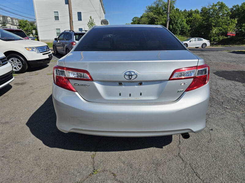 2012 Toyota Camry LE