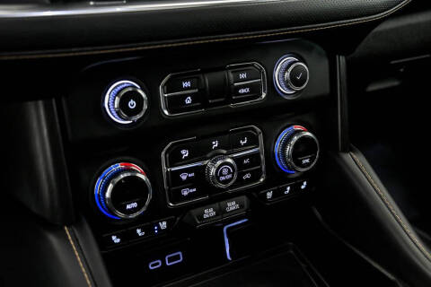 2024 GMC Yukon XL AT4