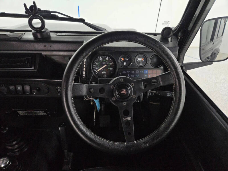 1991 Land Rover Defender