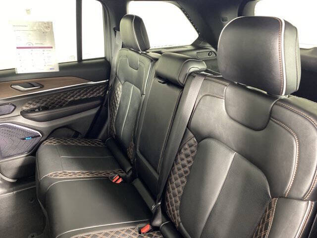 2022 Jeep Grand Cherokee