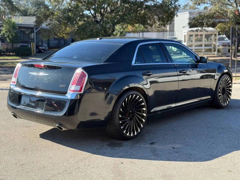 2013 Chrysler 300