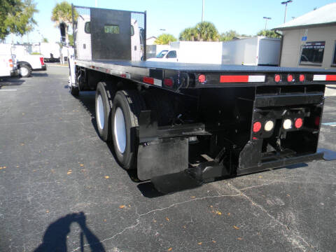 2015 Freightliner M2 106