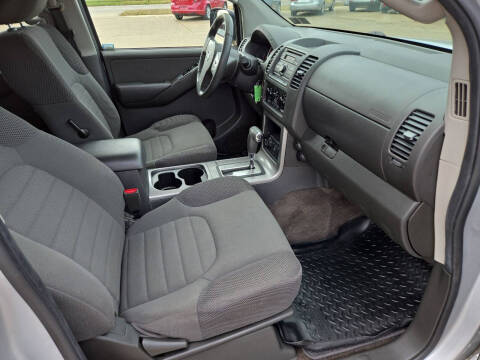 2012 Nissan Pathfinder S