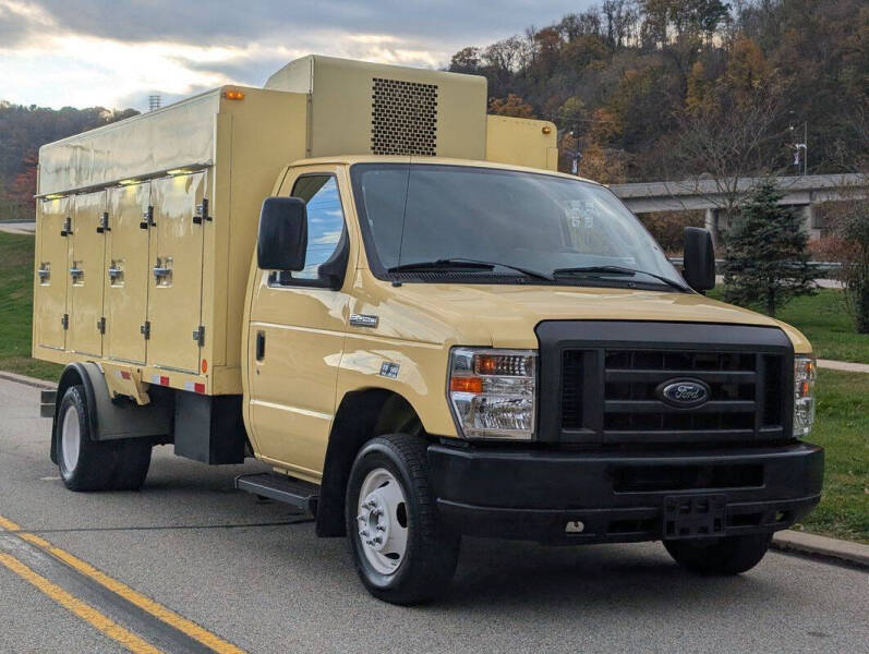 2019 Ford E-Series E-450 SD