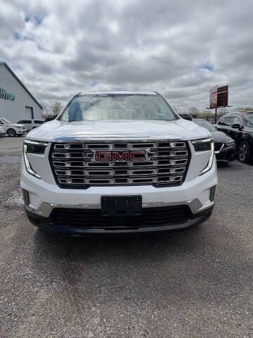 2024 GMC Acadia Denali