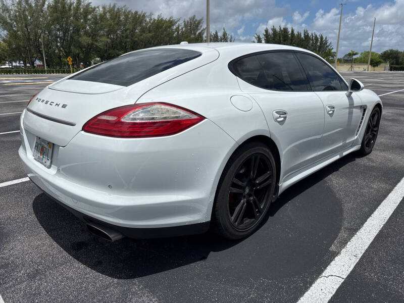 2013 Porsche Panamera