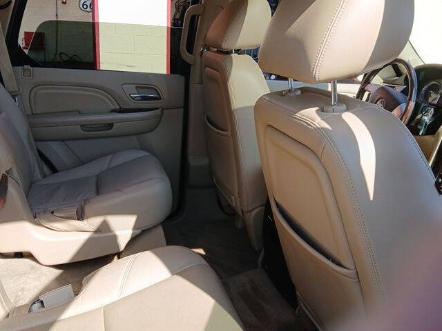 2014 Cadillac Escalade Luxury