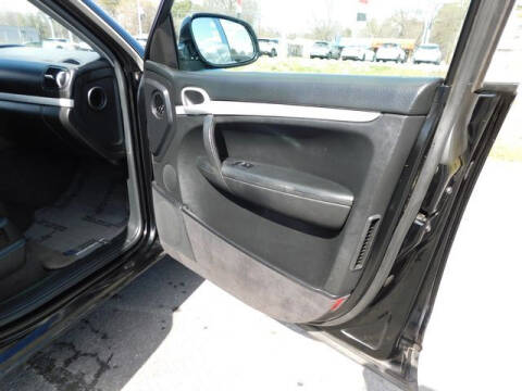 2005 Porsche Cayenne Tiptronic