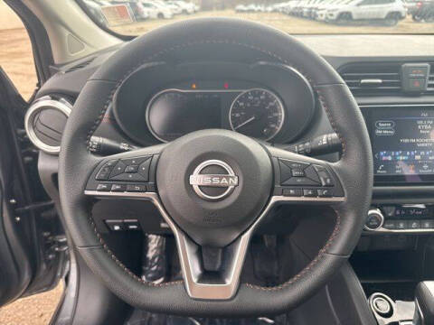 2025 Nissan Versa SR