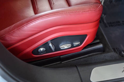 2020 Porsche Panamera