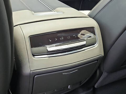 2025 Cadillac Escalade ESV Sport Platinum