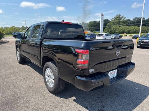 2023 Nissan Frontier SV