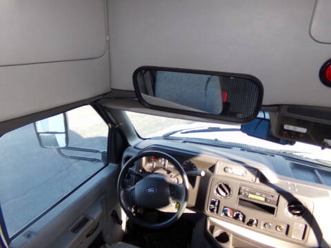 2019 Ford E-Series E-450 SD