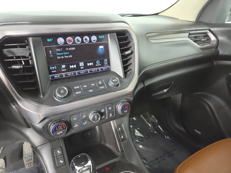 2017 GMC Acadia SLT-1