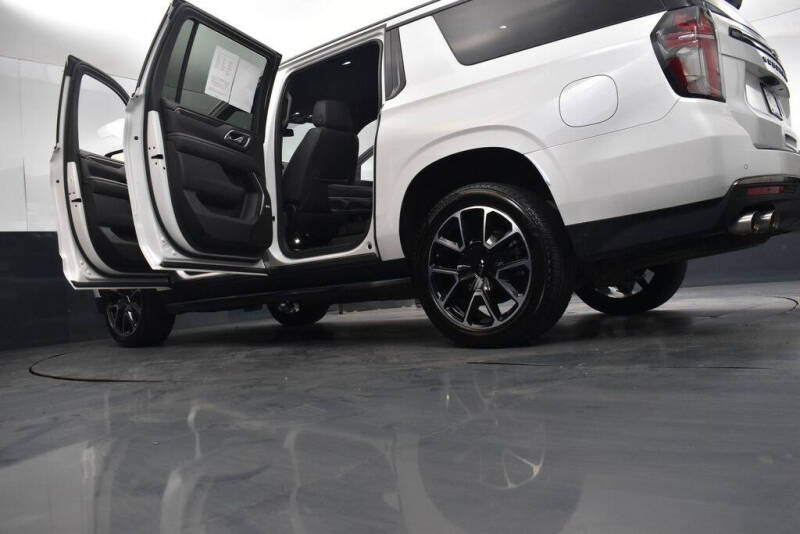 2022 Chevrolet Suburban RST