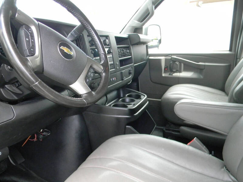 2018 Chevrolet Express 2500