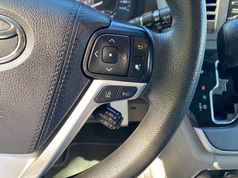 2020 Toyota Sienna L 7-Passenger