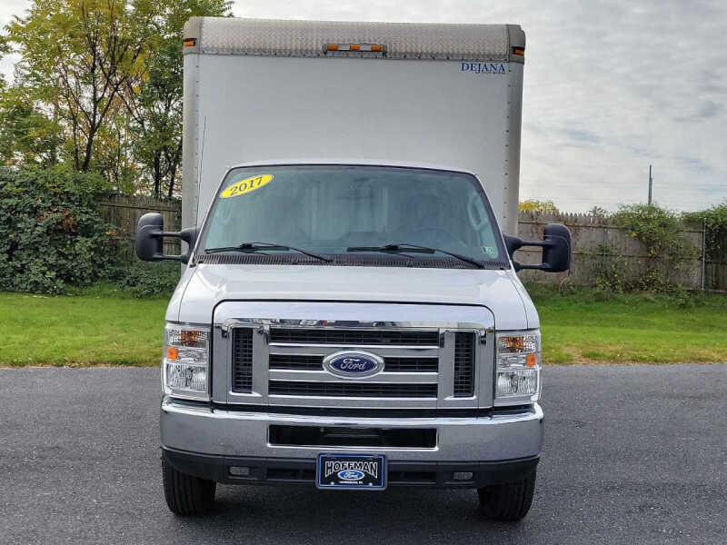 2017 Ford E-Series