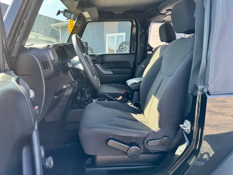 2017 Jeep Wrangler Sport