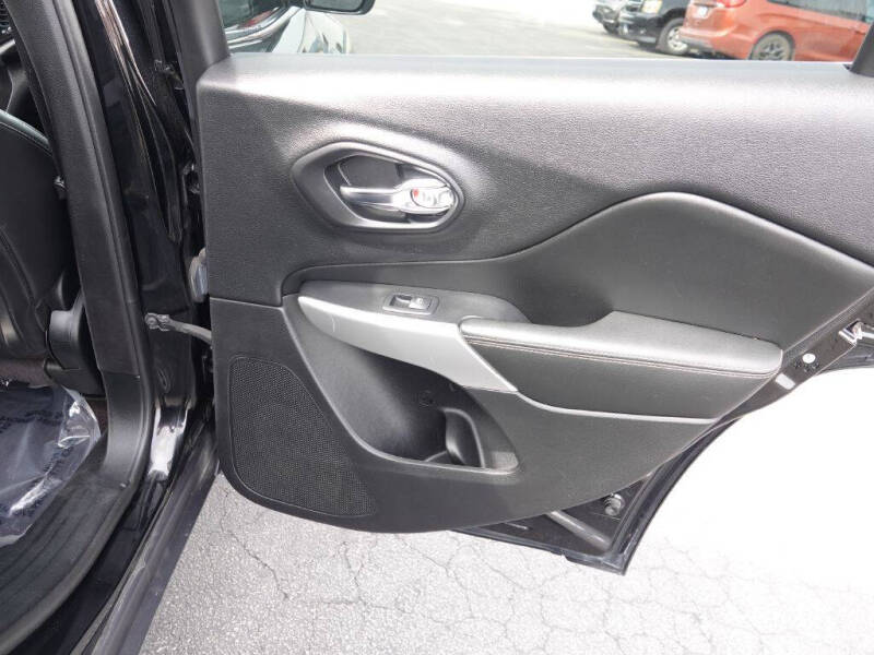 2018 Jeep Cherokee Latitude Plus