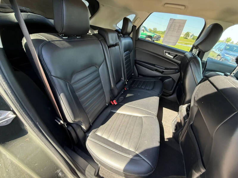 2022 Ford Edge