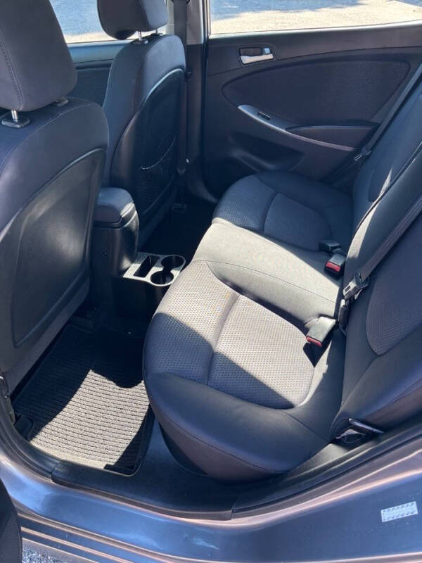 2015 Hyundai Accent Sport