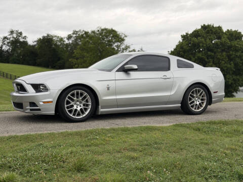 2013 Ford Mustang V6