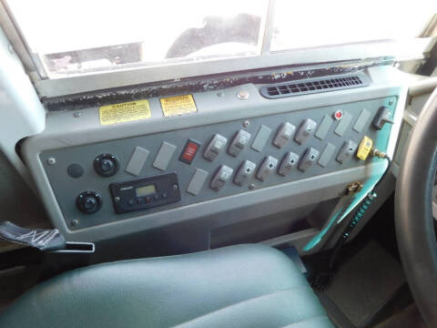 2011 Thomas Built Buses Saf-T-Liner HDX