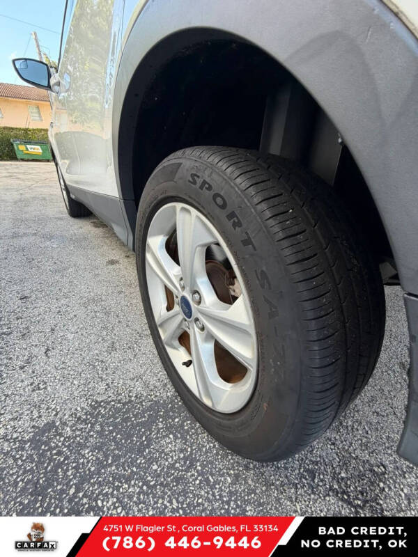 2014 Ford Escape SE
