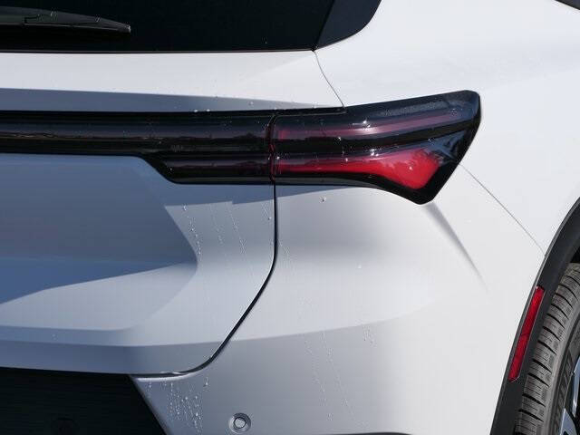 2026 Chevrolet Equinox EV LT 1