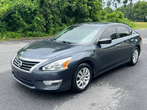 2013 Nissan Altima for sale at JR Motors in Monroe GA