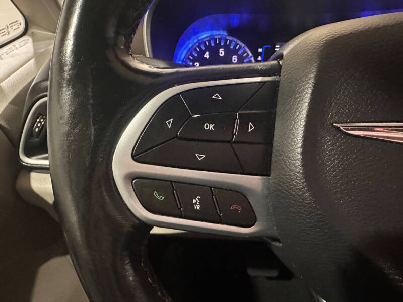 2019 Chrysler Pacifica Touring L