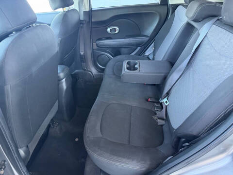 2018 Kia Soul +