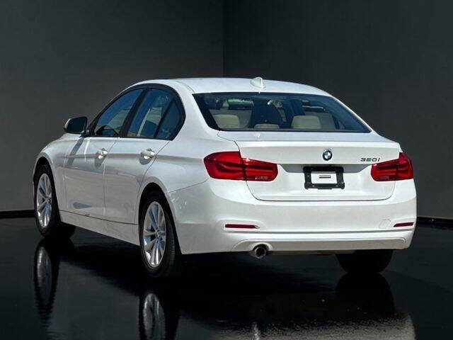 2018 BMW 3 Series 320i