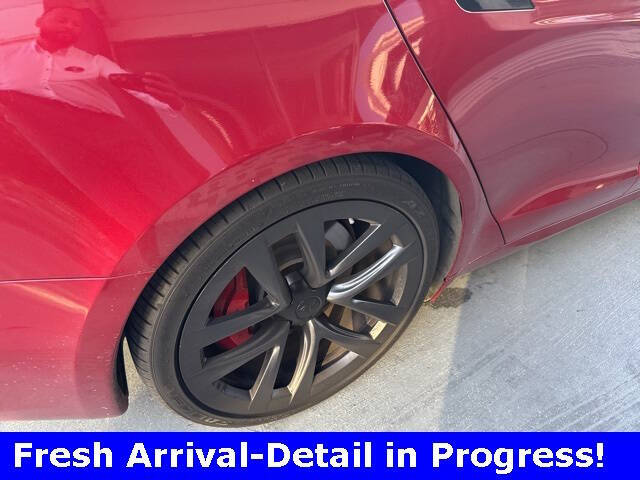 2023 Tesla Model S Plaid