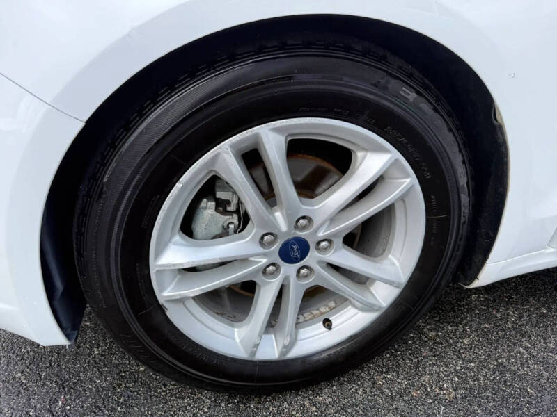 2018 Ford Fusion SE