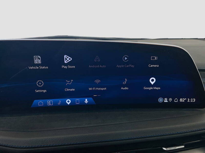 2025 Cadillac XT4 Sport