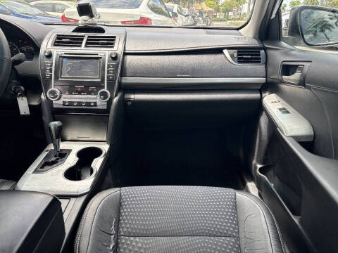 2012 Toyota Camry SE
