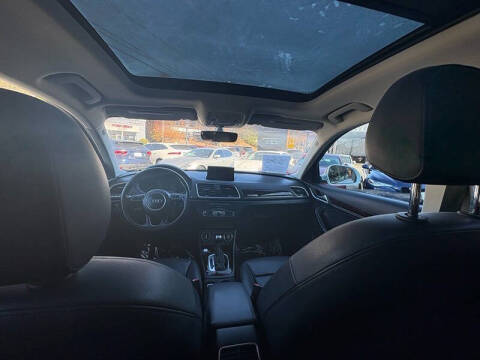 2016 Audi Q3 2.0T quattro Premium Plus