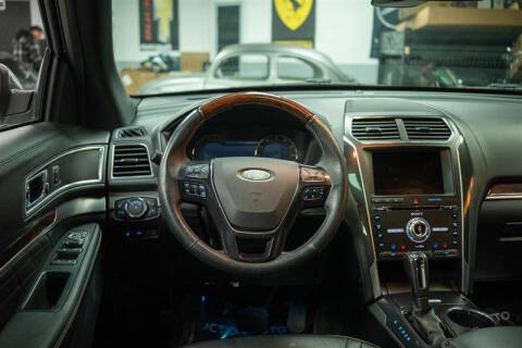 2017 Ford Explorer Platinum