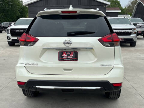 2017 Nissan Rogue SL