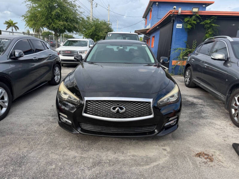 2014 Infiniti Q50