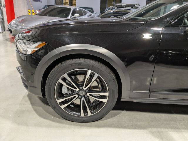 2018 Volvo V90 Cross Country T5