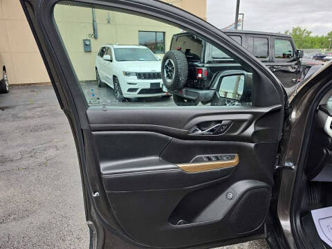 2020 GMC Acadia SLE