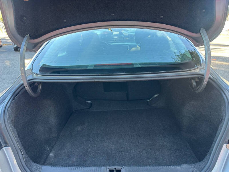 2015 Chrysler 200 LX