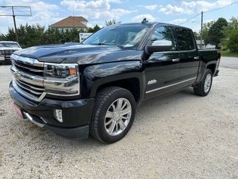 2017 Chevrolet Silverado 1500 for sale at GREENFIELD AUTO SALES in Greenfield IA