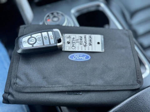 2019 Ford Fusion SEL