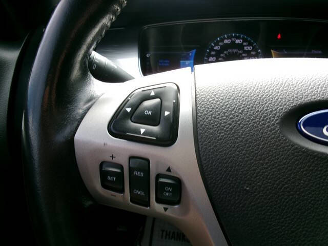 2013 Ford Taurus SEL
