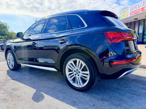 2019 Audi Q5 quattro Premium Plus 45 TFSI
